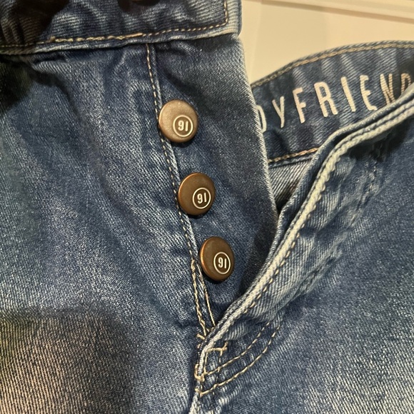 Cotton On Boyfriend Blue Jean Shorts Distressed Cuffed Size 6 - Picture 3 of 10